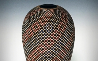 Tri Color Vessel